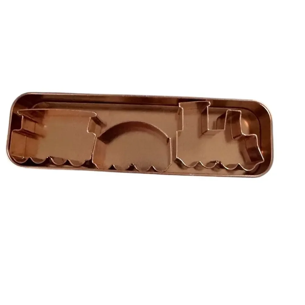 Copper Colored‎ Cookie Cutters Varied Sizes of Gingerbread men, Flower and Train